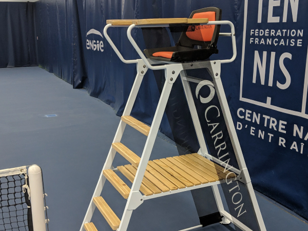 Ultra Competition Referee Chair