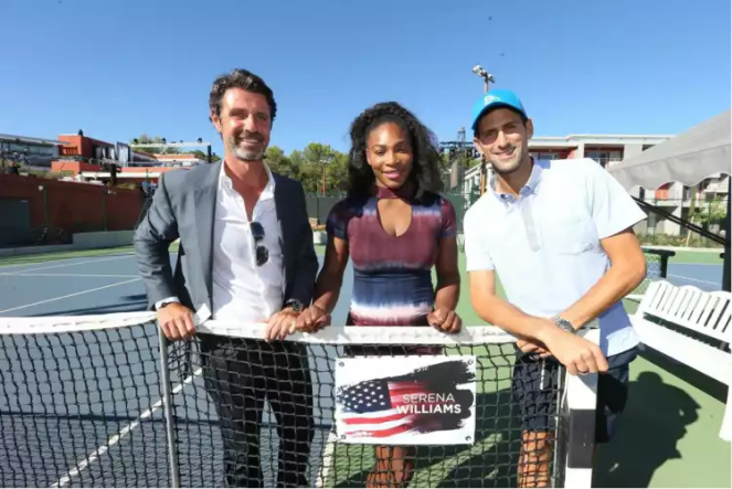 Carrington tennis net on court
